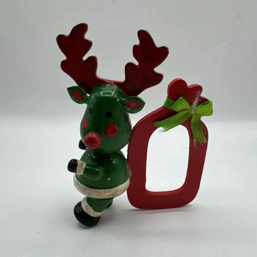 11 Vintage Christmas Ugna Kitschy Wooden Santa Reindeer Figural Napkin Rings